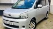 TOYOTA VOXY 2011